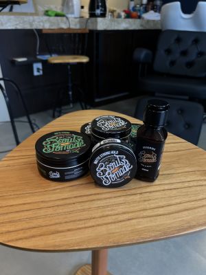 Solomon Classic Barbershop Barbearia foto 5